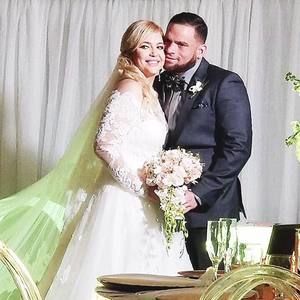 Meet your Posher, Cristina